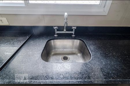 Apartamento à venda com 180m², 4 quartos e 3 vagasCozinha