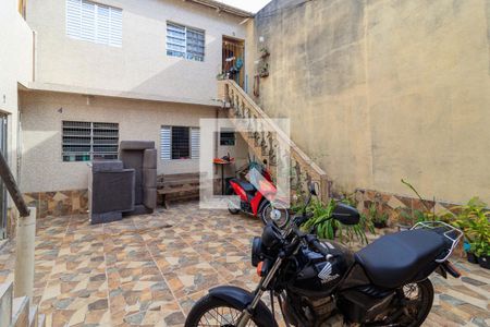 Casa para alugar com 28m², 1 quarto e sem vagaQuintal