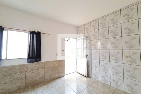 Cozinha de casa de condomínio para alugar com 1 quarto, 30m² em Vila Tolstoi, São Paulo