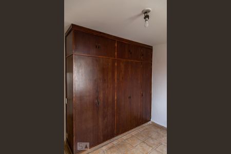 Apartamento para alugar com 62m², 2 quartos e 1 vagaQuarto