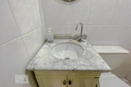 Apartamento para alugar com 155m², 4 quartos e 3 vagasDetalhe Banheiro de Serviço