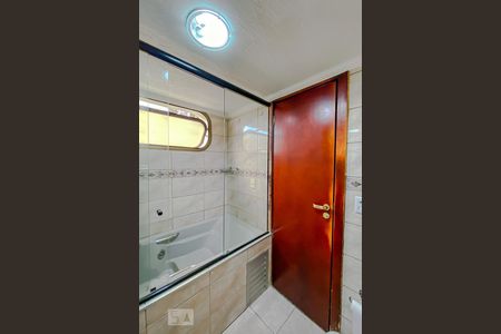 Apartamento para alugar com 155m², 4 quartos e 3 vagasBanheiro da Suite 2