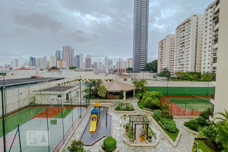 Apartamento para alugar com 155m², 4 quartos e 3 vagasVista da Varanda da Suite