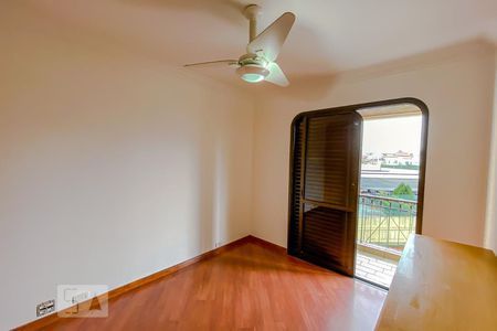 Apartamento para alugar com 155m², 4 quartos e 3 vagasQuarto