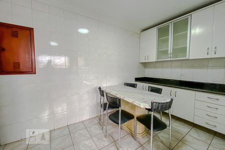 Apartamento para alugar com 155m², 4 quartos e 3 vagasCozinha