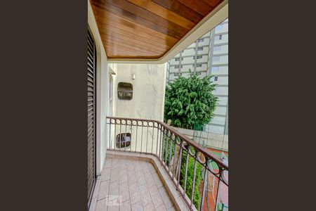Apartamento para alugar com 155m², 4 quartos e 3 vagasVaranda do Quarto
