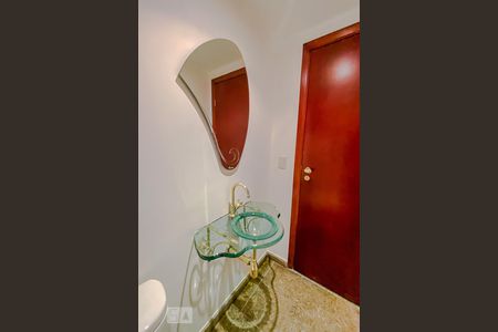 Apartamento para alugar com 155m², 4 quartos e 3 vagasLavabo