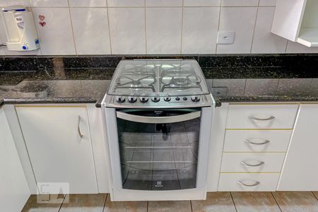 Apartamento para alugar com 155m², 4 quartos e 3 vagasDetalhe Cozinha