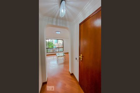 Apartamento para alugar com 155m², 4 quartos e 3 vagasCorredor