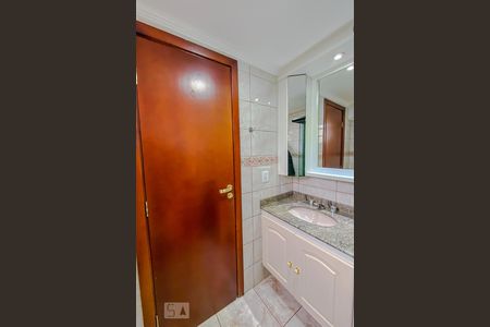Apartamento para alugar com 155m², 4 quartos e 3 vagasBanheiro da Suite