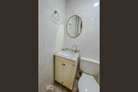 Apartamento para alugar com 155m², 4 quartos e 3 vagasBanheiro de Serviço
