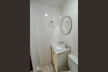 Apartamento para alugar com 155m², 4 quartos e 3 vagasBanheiro de Serviço