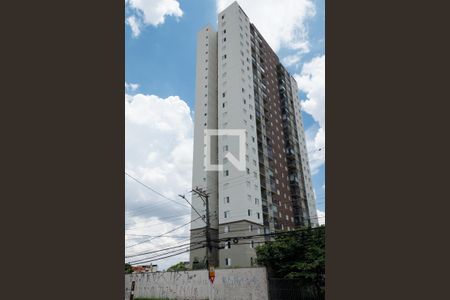 Apartamento para alugar com 58m², 3 quartos e 1 vaga Apartamento para alugar com 58m², 3 quartos e 1 vagaFachada