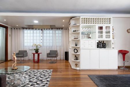 Casa à venda com 493m², 4 quartos e 2 vagas