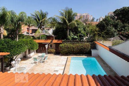 Casa à venda com 493m², 4 quartos e 2 vagas
