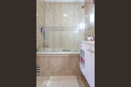 Casa à venda com 493m², 4 quartos e 2 vagas