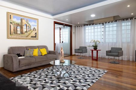 Sala de casa à venda com 4 quartos, 493m² em Barra da Tijuca, Rio de Janeiro