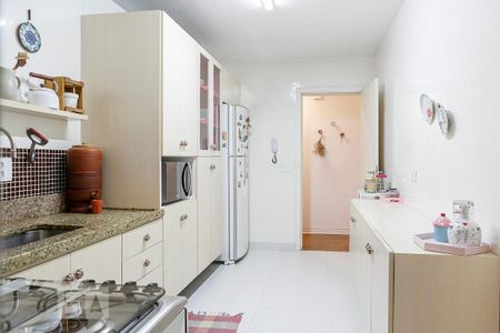 Apartamento à venda com 85m², 2 quartos e 1 vagaCozinha