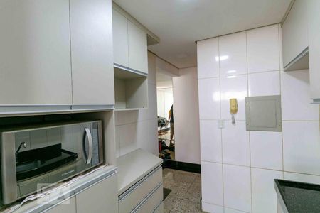Apartamento à venda com 96m², 3 quartos e 2 vagasCozinha