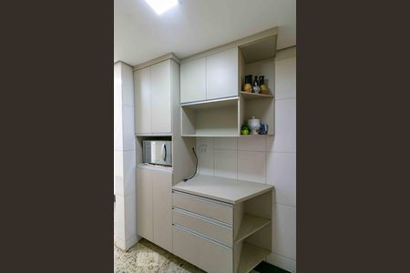 Apartamento à venda com 96m², 3 quartos e 2 vagasCozinha