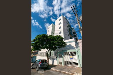 Apartamento à venda com 96m², 3 quartos e 2 vagasFachada