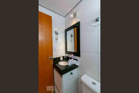 Apartamento à venda com 96m², 3 quartos e 2 vagasBanheiro Social