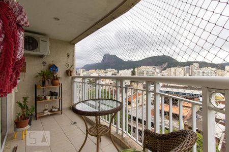 Apartamento à venda com 96m², 3 quartos e 1 vagaVaranda Suite 1