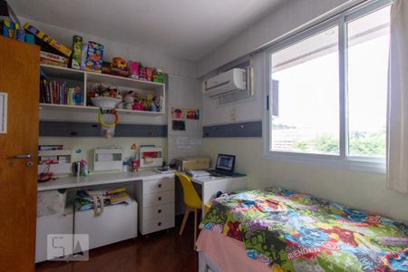 Apartamento à venda com 96m², 3 quartos e 1 vagaQuarto
