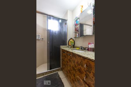 Apartamento à venda com 96m², 3 quartos e 1 vagaBanheiro Suite 1