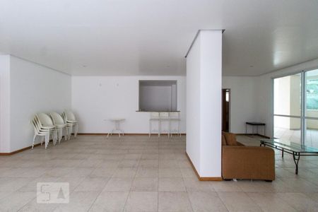 Apartamento à venda com 96m², 3 quartos e 1 vagaÁrea comum - Salão de festas