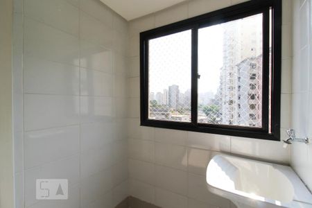 Apartamento para alugar com 67m², 2 quartos e 1 vaga Apartamento para alugar com 67m², 2 quartos e 1 vagaÁrea de Serviço