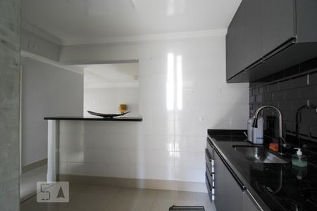 Apartamento para alugar com 67m², 2 quartos e 1 vaga Apartamento para alugar com 67m², 2 quartos e 1 vagaCozinha