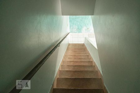 Casa à venda com 323m², 3 quartos e sem vagaEscada