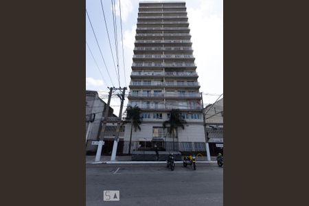 Apartamento à venda com 33m², 1 quarto e sem vagaFachada