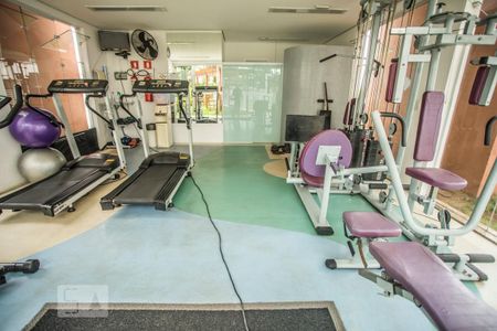 Apartamento à venda com 69m², 1 quarto e 1 vaga Apartamento à venda com 69m², 1 quarto e 1 vagaÁrea comum - Academia