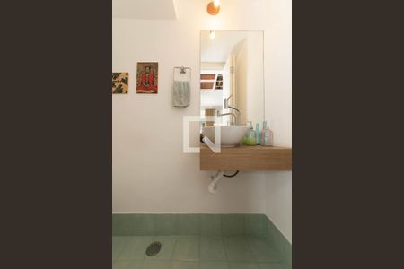 Apartamento à venda com 69m², 1 quarto e 1 vaga Apartamento à venda com 69m², 1 quarto e 1 vagaLavabo