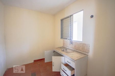 Casa à venda com 45m², 3 quartos e sem vagaCozinha, Casa 2