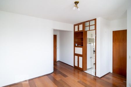 Sala de apartamento para alugar com 1 quarto, 48m² em Santo Amaro, São Paulo