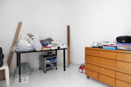 Casa à venda com 500m², 4 quartos e 2 vagas Casa à venda com 500m², 4 quartos e 2 vagasSuíte 3