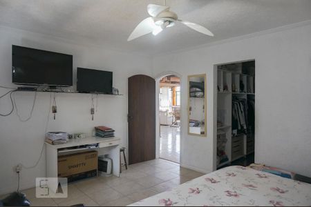 Casa à venda com 550m², 8 quartos e 8 vagasSuíte 1