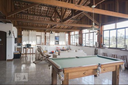 Casa à venda com 550m², 8 quartos e 8 vagasSala 2