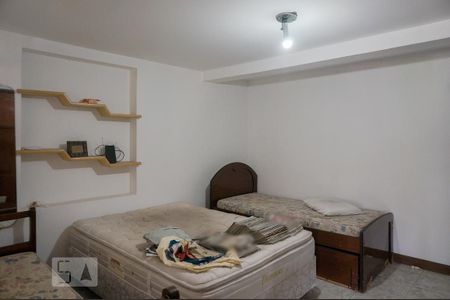 Casa à venda com 550m², 8 quartos e 8 vagasSuíte 5