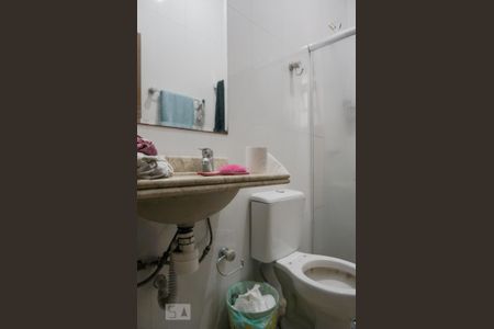 Casa à venda com 550m², 8 quartos e 8 vagasBanheiro da Suíte 4