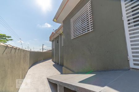 Casa à venda com 102m², 3 quartos e sem vagaÁrea externa 02