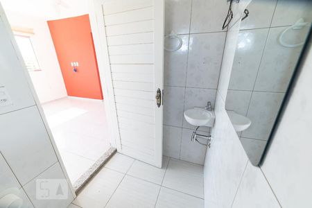 Casa à venda com 102m², 3 quartos e sem vagaBanheiro 1 03