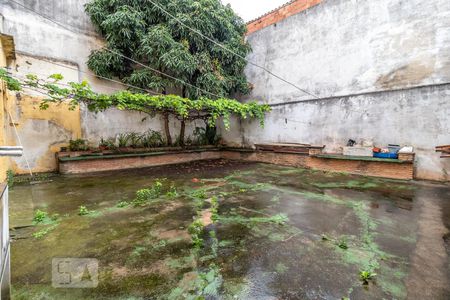 Casa à venda com 341m², 4 quartos e 8 vagasQuintal