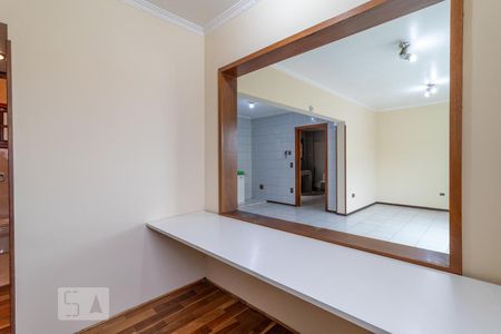Casa à venda com 341m², 4 quartos e 8 vagasEscritório