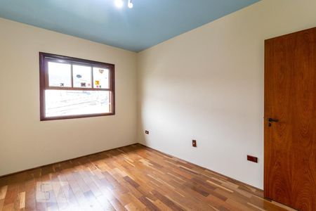 Casa à venda com 341m², 4 quartos e 8 vagasQuarto 3