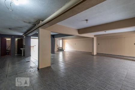 Casa à venda com 341m², 4 quartos e 8 vagasGaragem