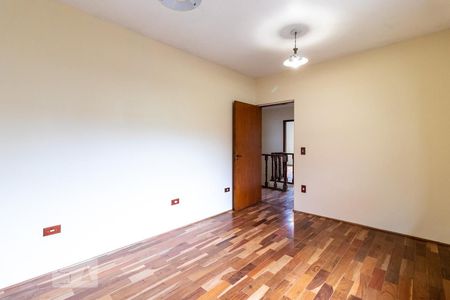 Casa à venda com 341m², 4 quartos e 8 vagasQuarto 1